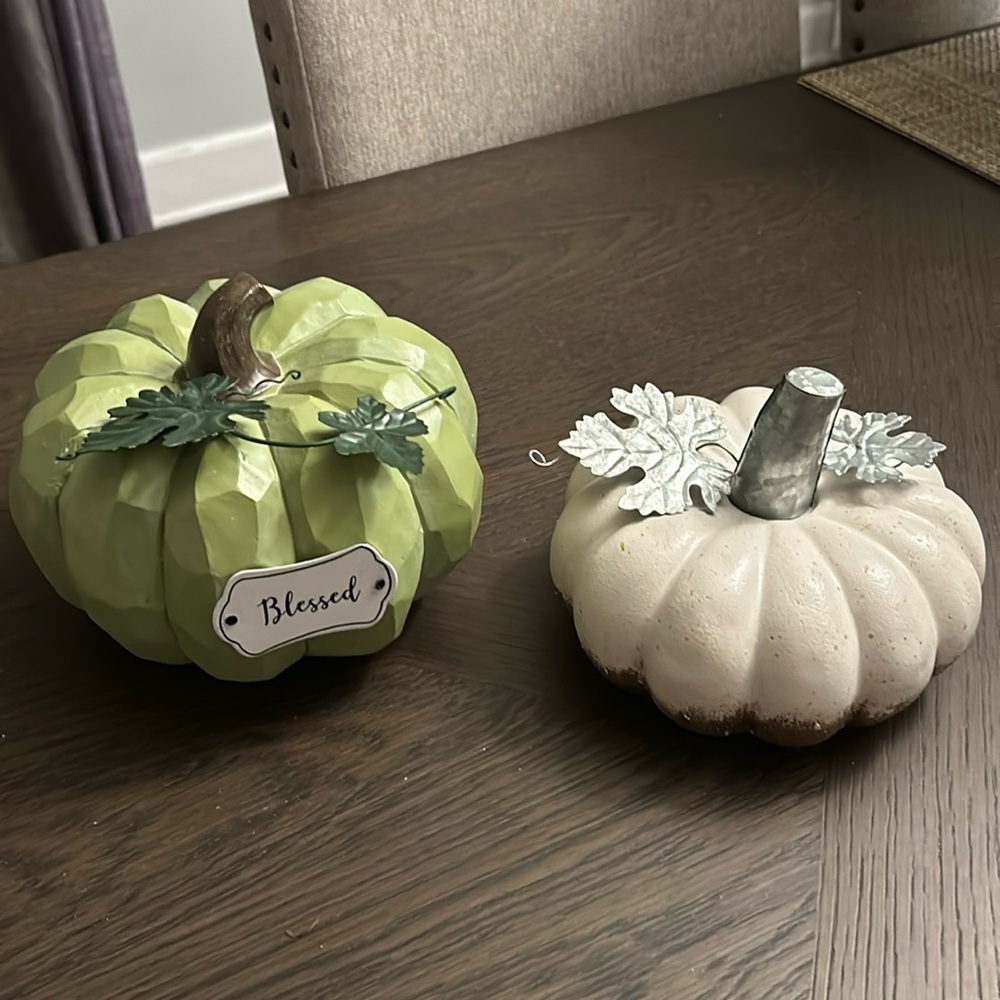 FALL PUMPKIN DISPLAY BUNDLE - Picture 2 of 5